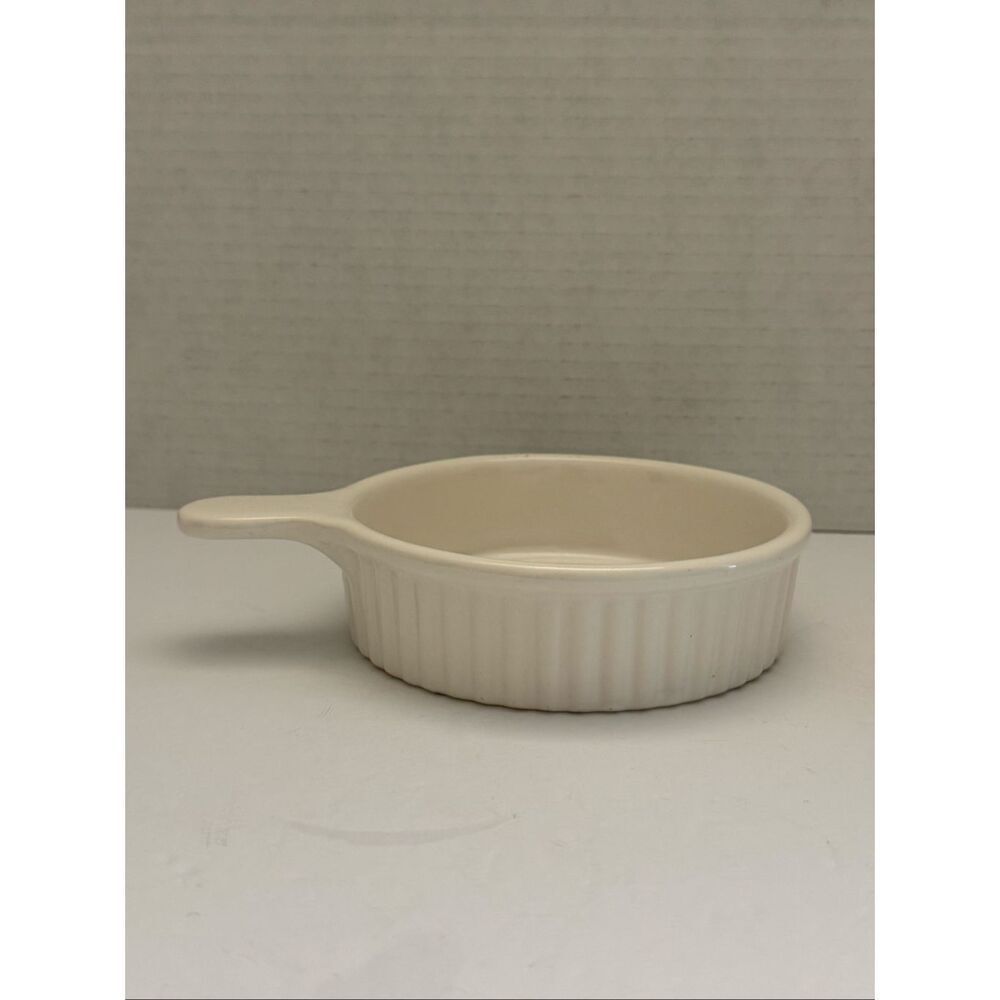 Vintage Strawberries & Floral White Round Stoneware Baking Dish with Handle - Picture 3 of 8